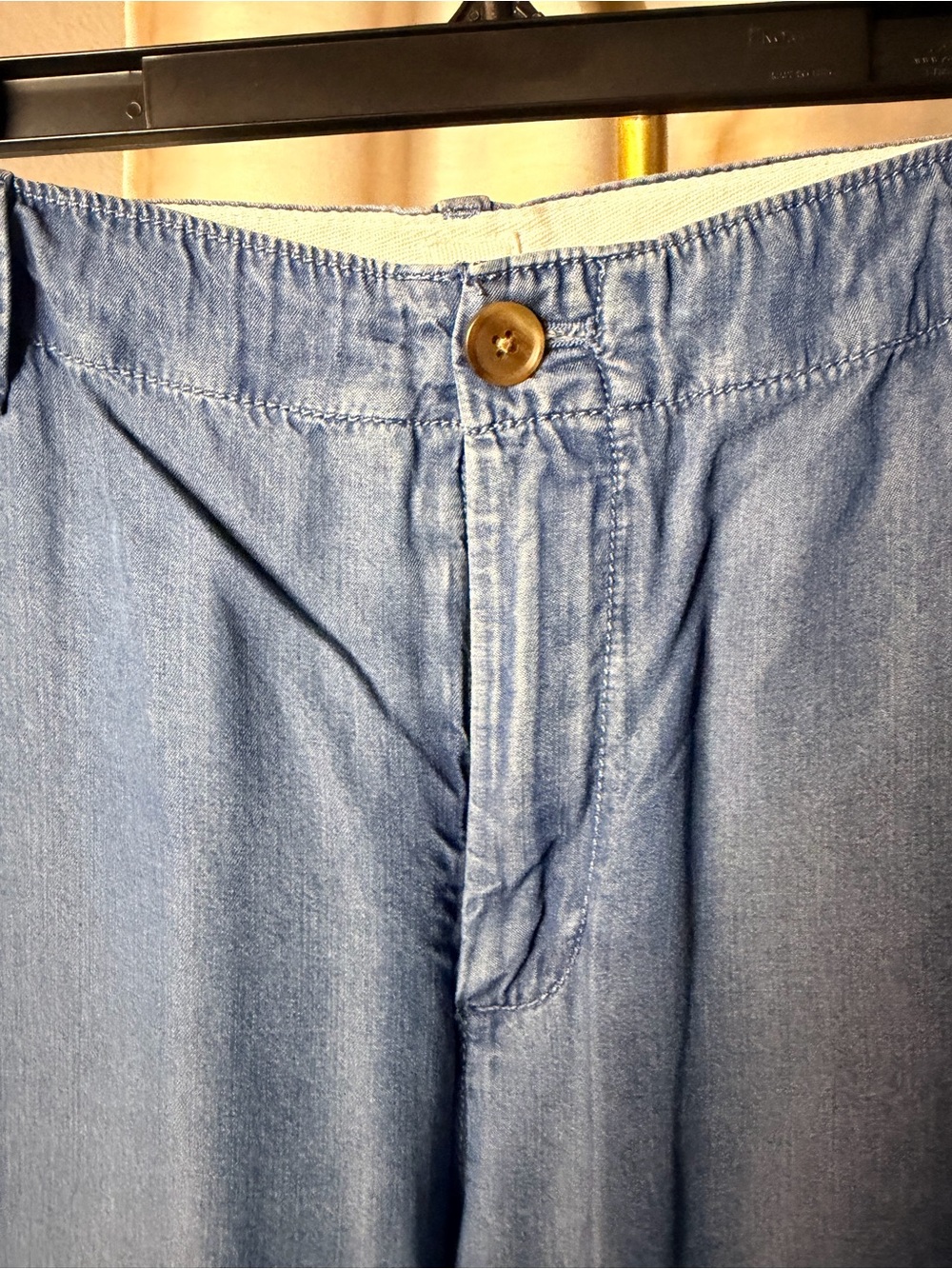 GAP Girlfriend Chino